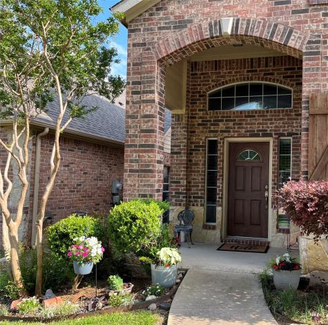 4504 Little Hollow Court Arlington TX 76016