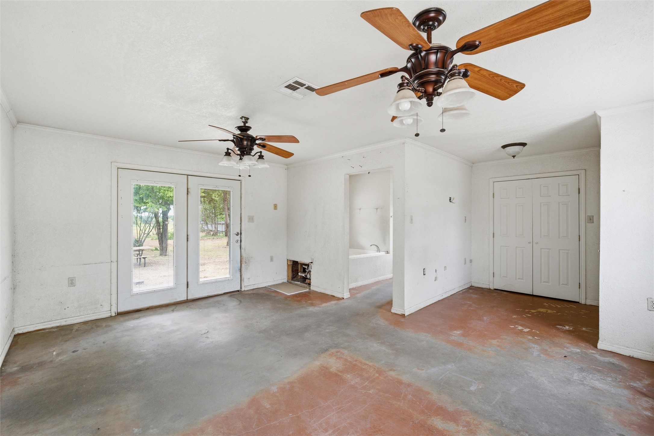 356 Farney Road Golinda TX 76655