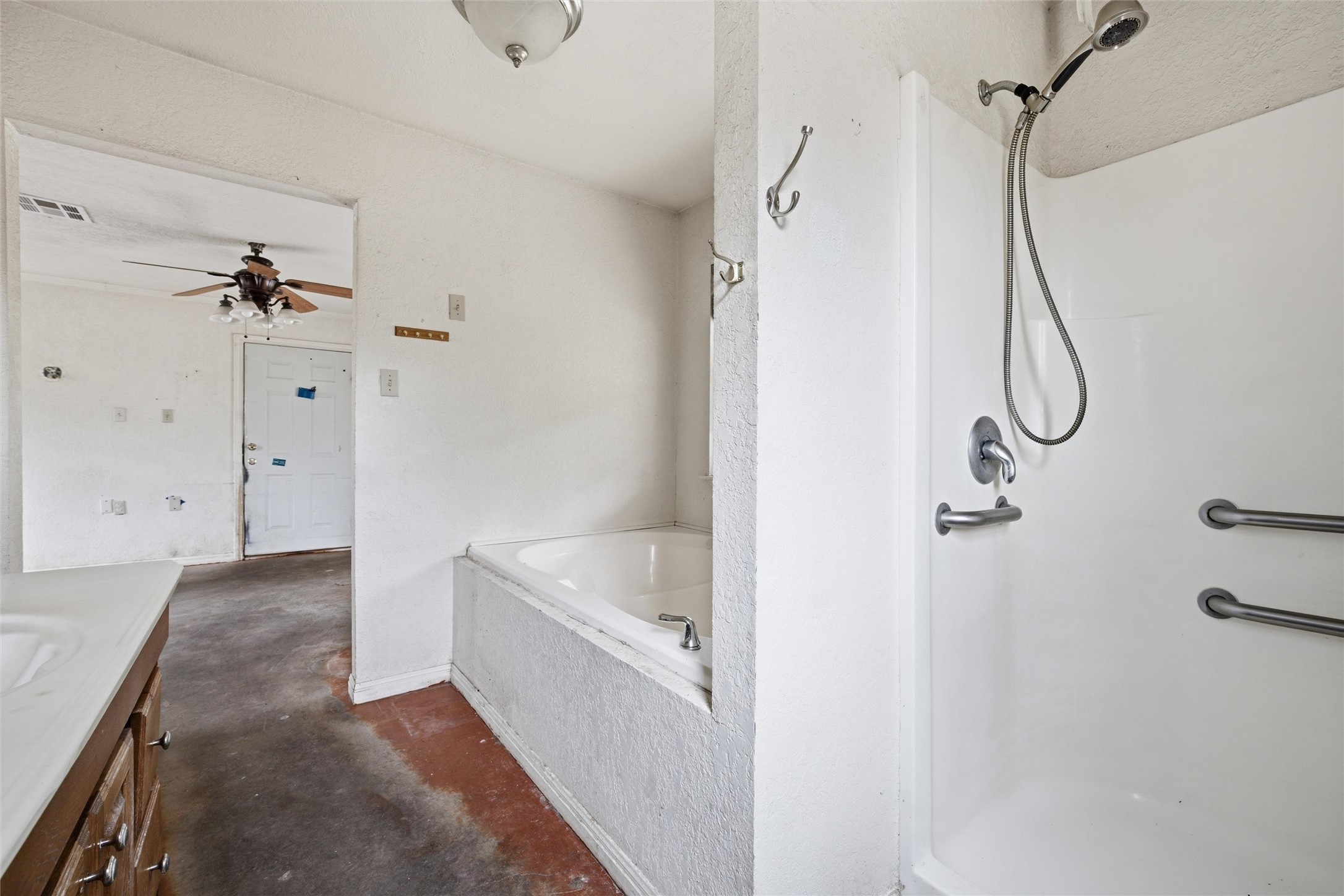 356 Farney Road Golinda TX 76655