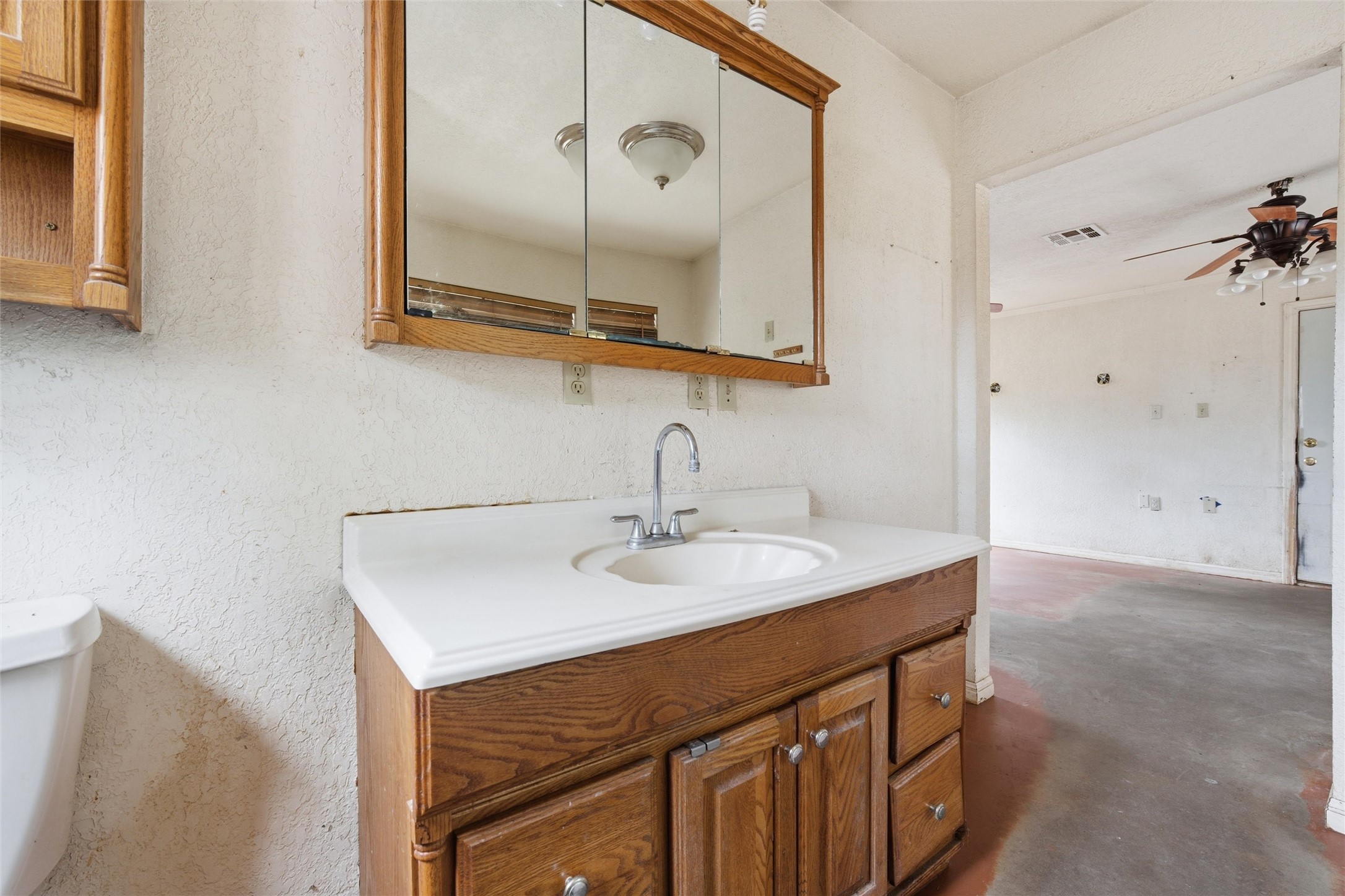 356 Farney Road Golinda TX 76655