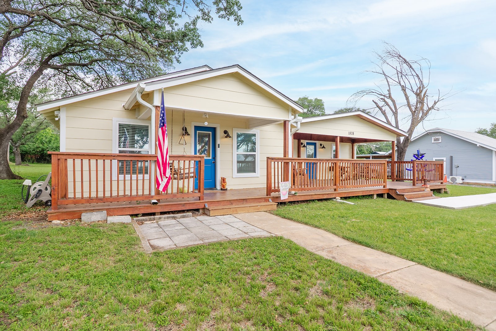 1808 S Oak Brady TX 76825