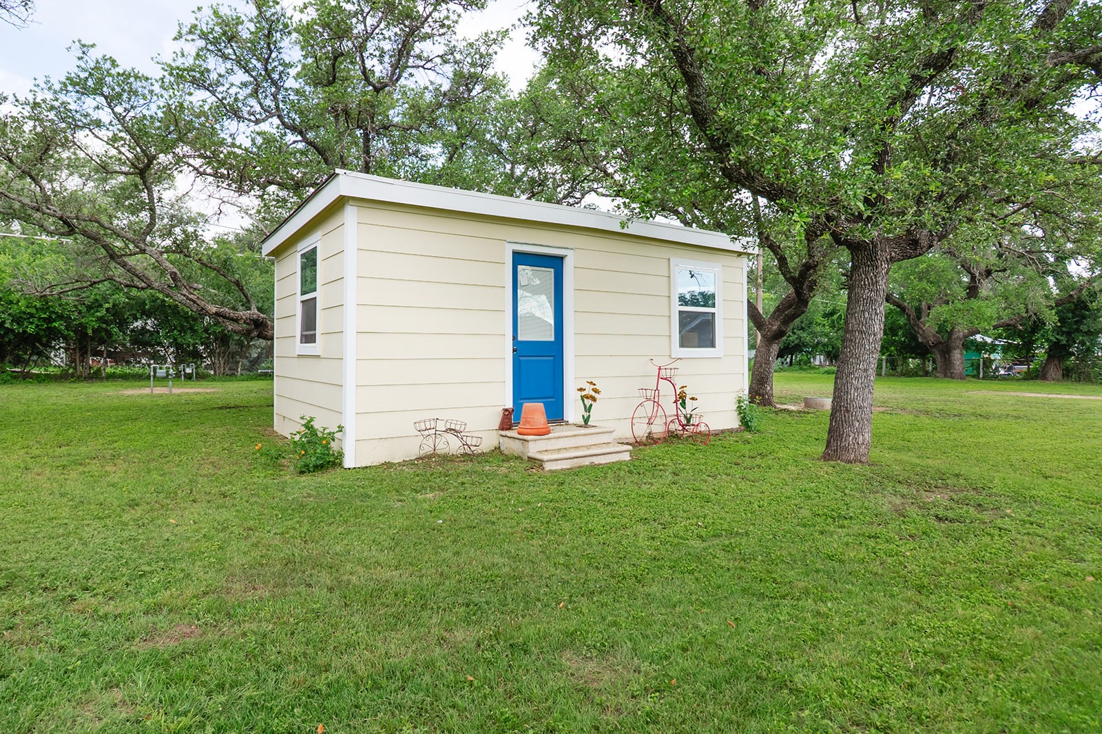 1808 S Oak Brady TX 76825