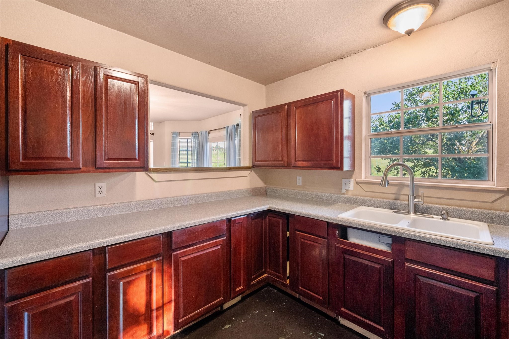 134 County Road 3048 Corsicana TX 75109