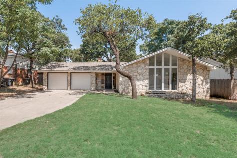 1533 Mims Street Fort Worth TX 76112