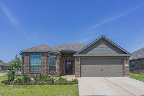 1724 Blue Water Court Crowley TX 76036