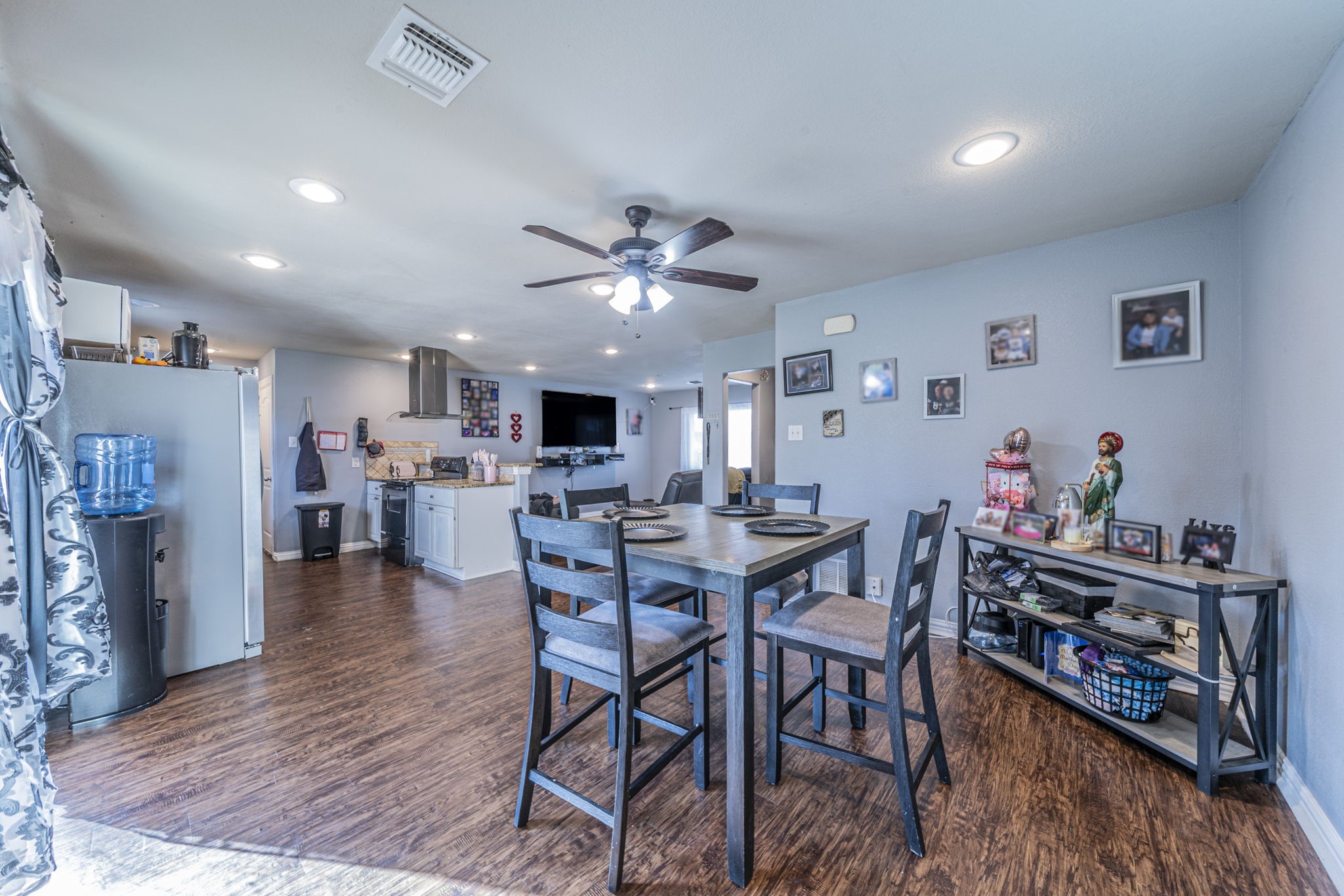 504 Lynda Lane Arlington TX 76010