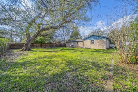 504 Lynda Lane Arlington TX 76010