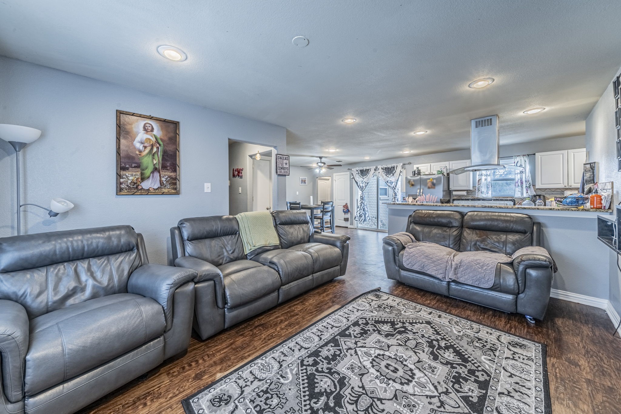 504 Lynda Lane Arlington TX 76010