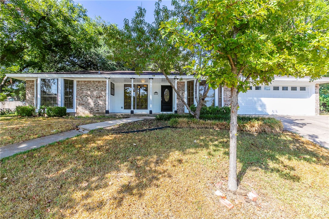 706 Fairway Road Woodway TX 76712