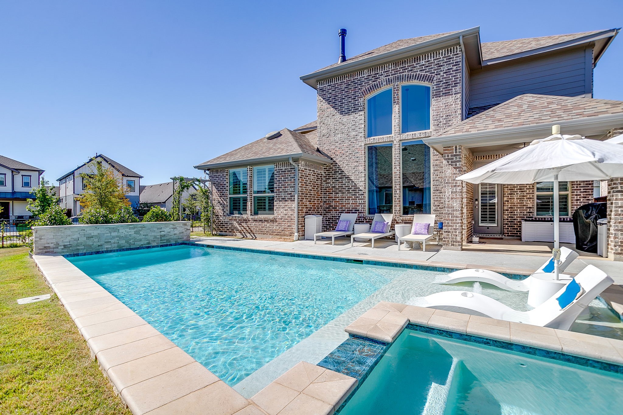 2009 Roundtree Circle E Fort Worth TX 76008