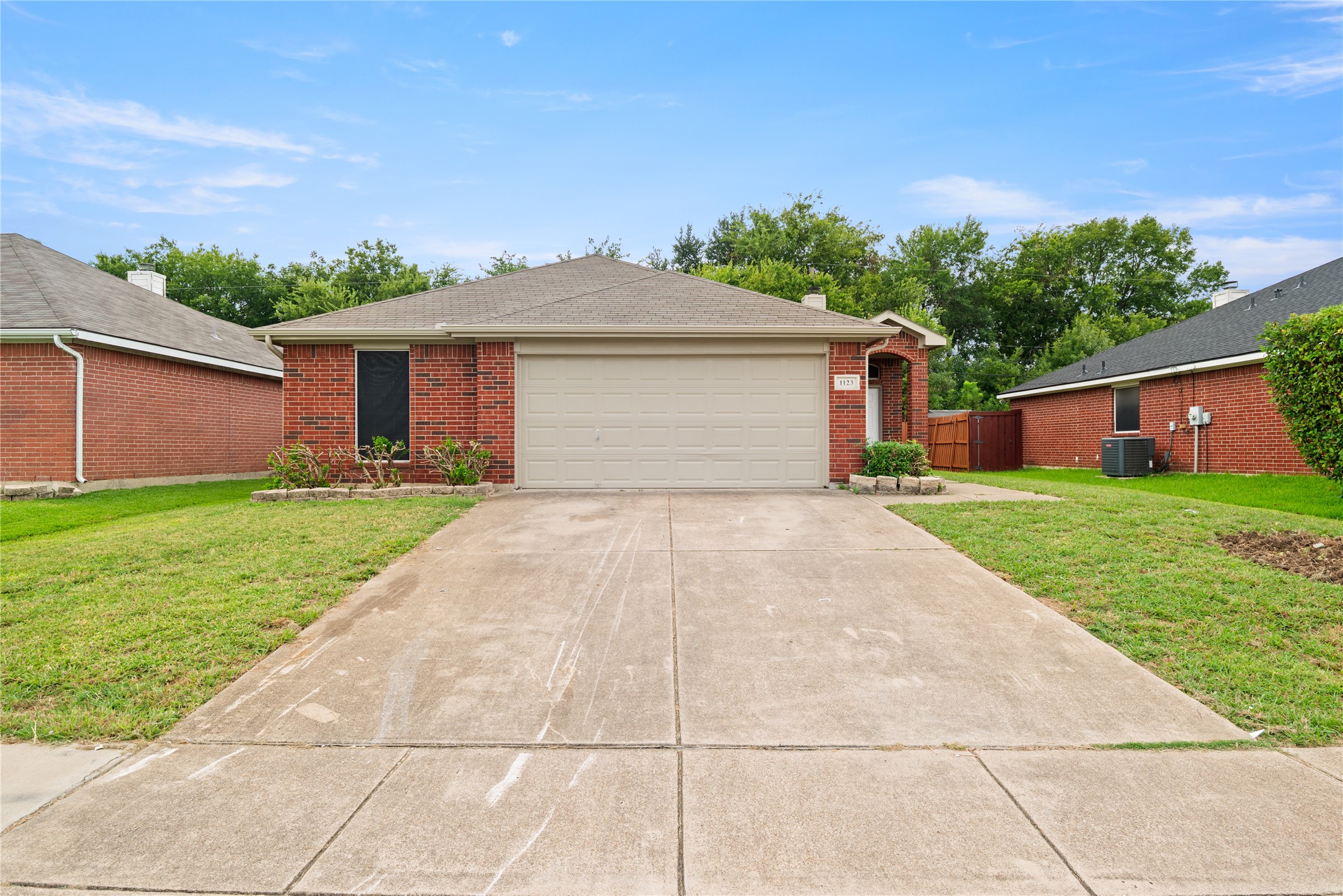 1123 Baja Drive Grand Prairie TX 75052