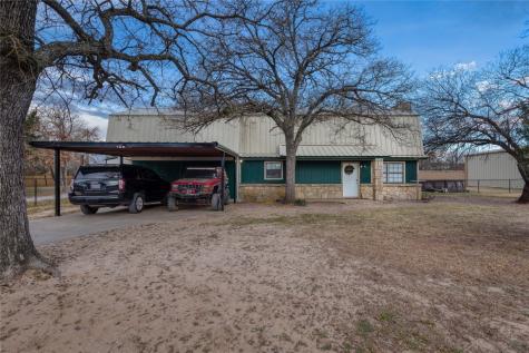 405 Maplewood Street Azle TX 76020