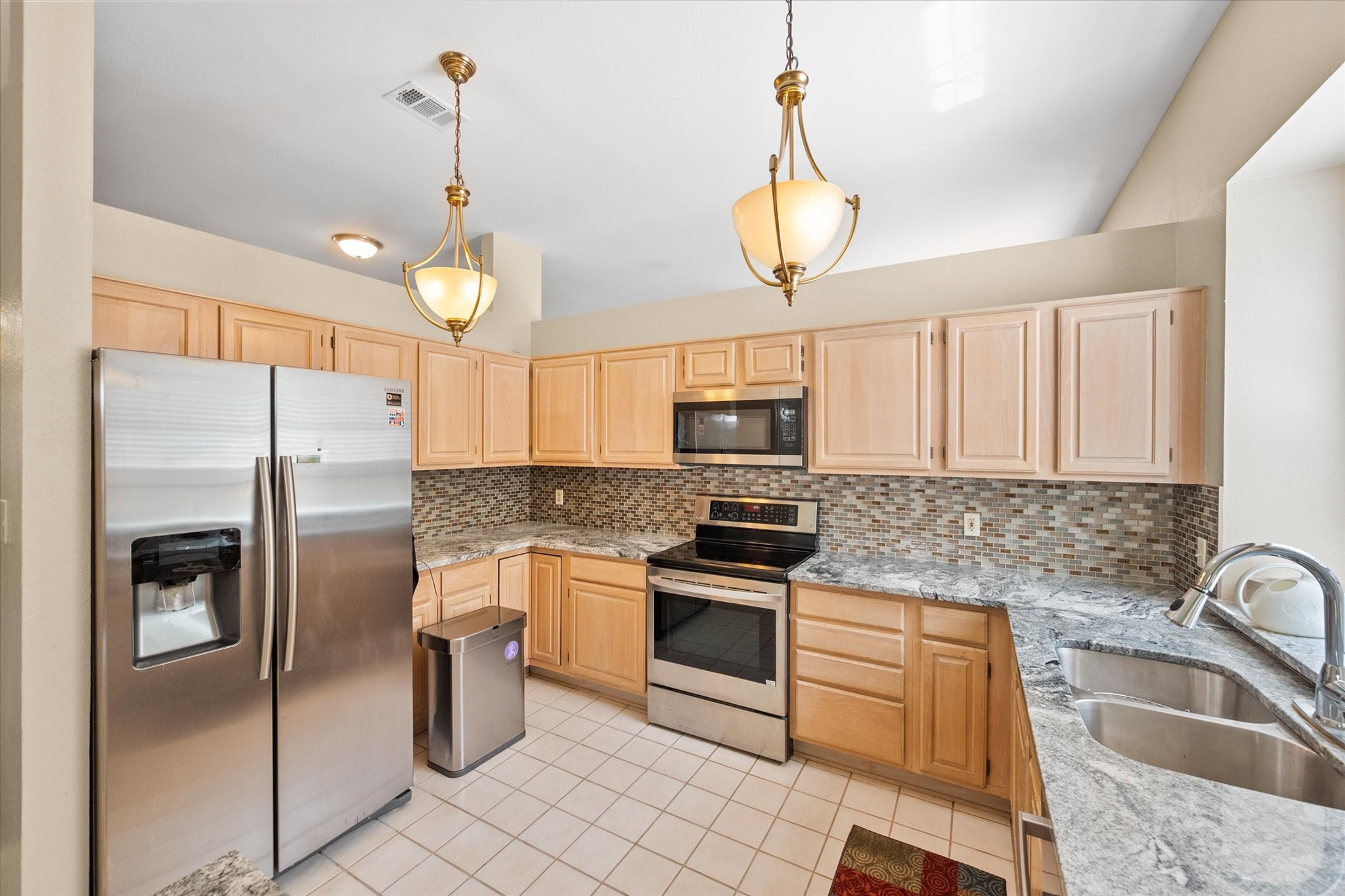 4137 Mapleridge Drive Grapevine TX 76051