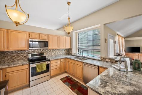4137 Mapleridge Drive Grapevine TX 76051