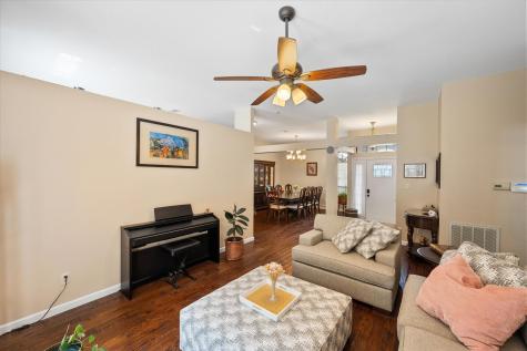 4137 Mapleridge Drive Grapevine TX 76051
