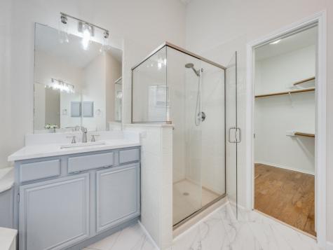 214 Jennifer Lane Arlington TX 76002