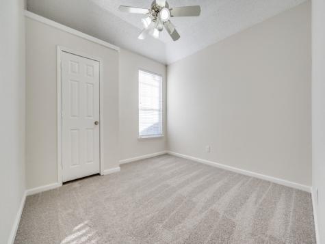 214 Jennifer Lane Arlington TX 76002