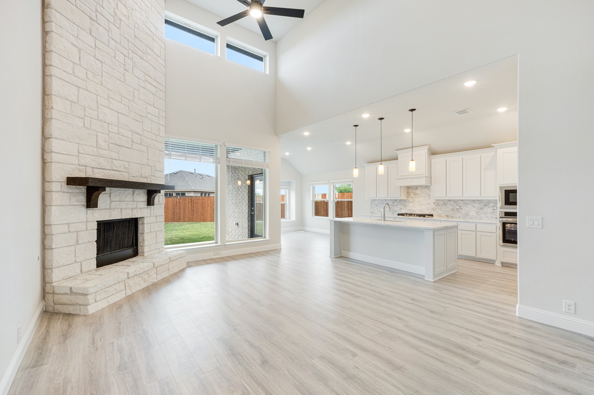 920 Ridgehurst Drive Godley TX 76044
