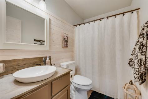 222 Meadow Lake Drive Gun Barrel City TX 75156