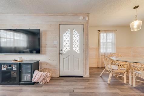222 Meadow Lake Drive Gun Barrel City TX 75156