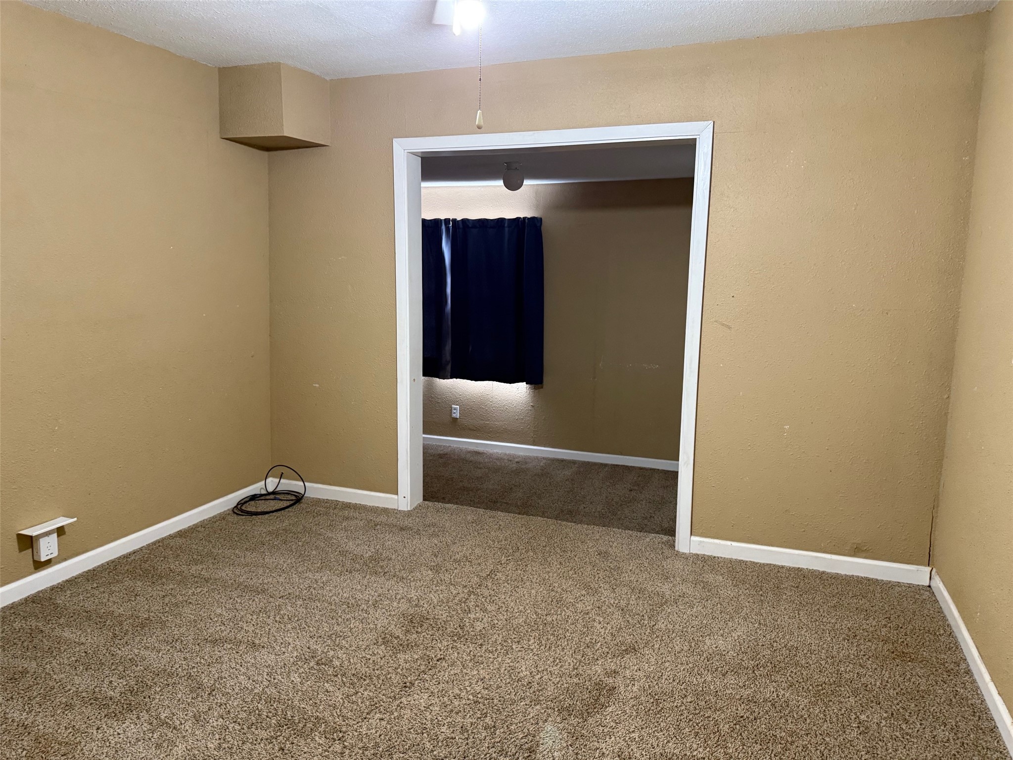 280 W 4th Street Crawford TX 76638