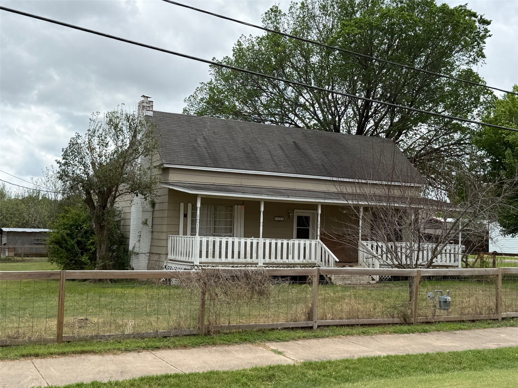 280 W 4th Street Crawford TX 76638