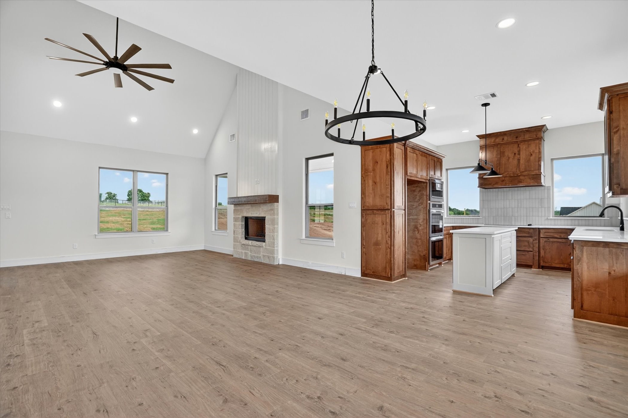 225 Kilkenny Road Poolville TX 76487