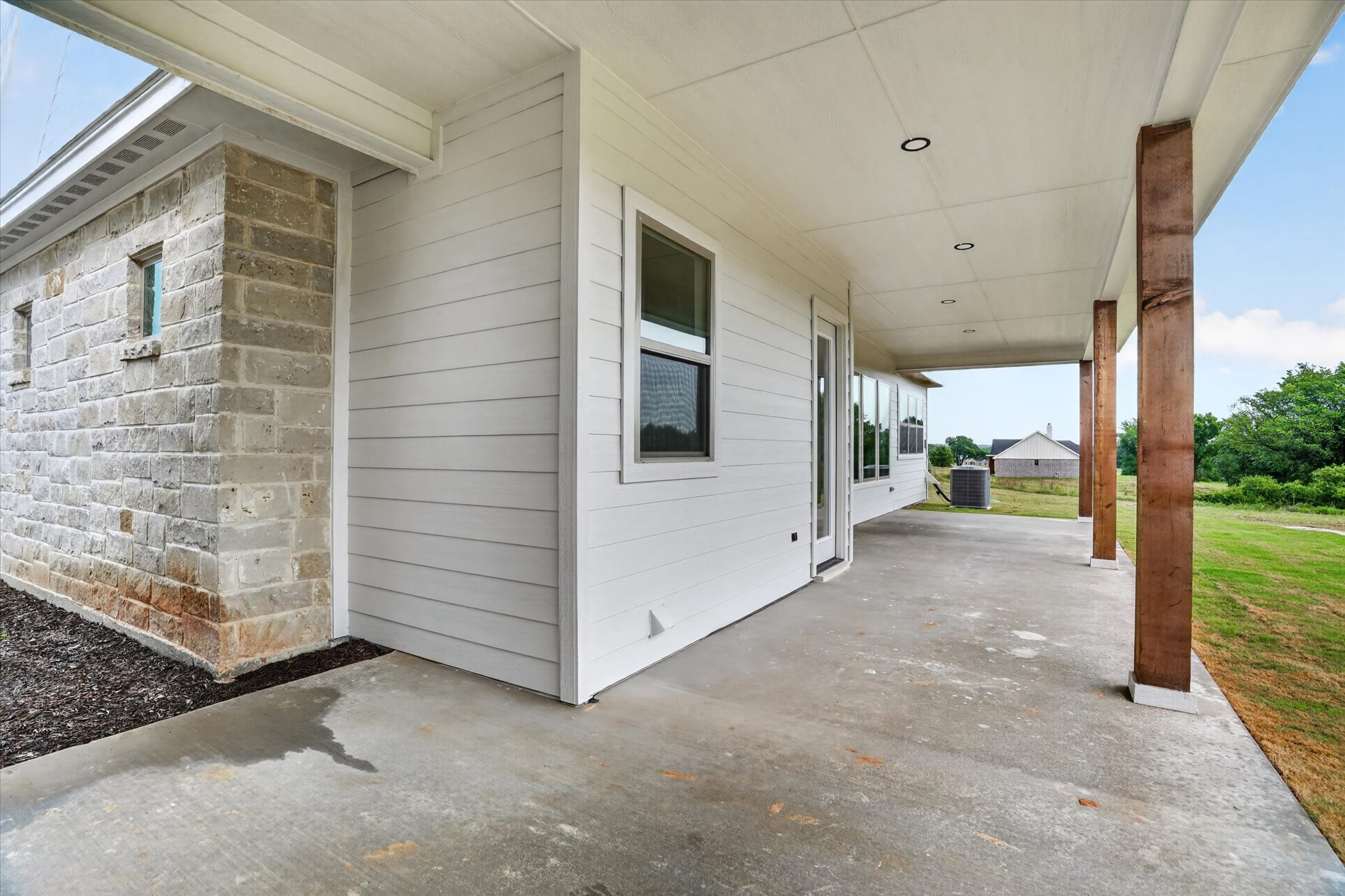 225 Kilkenny Road Poolville TX 76487
