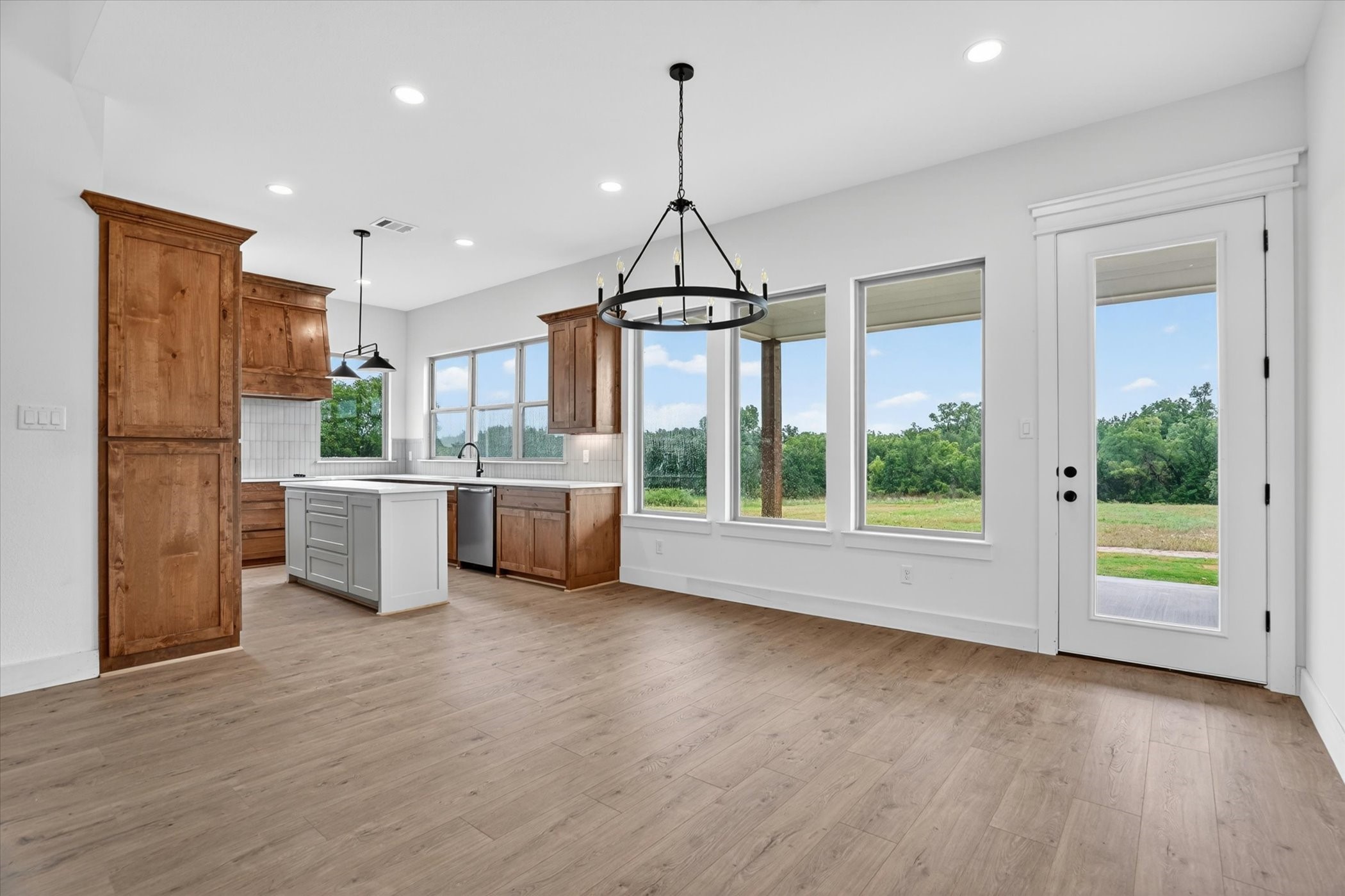 225 Kilkenny Road Poolville TX 76487