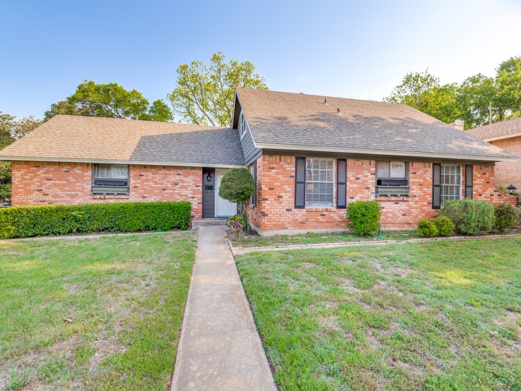 1711 Juanita Drive Arlington TX 76013