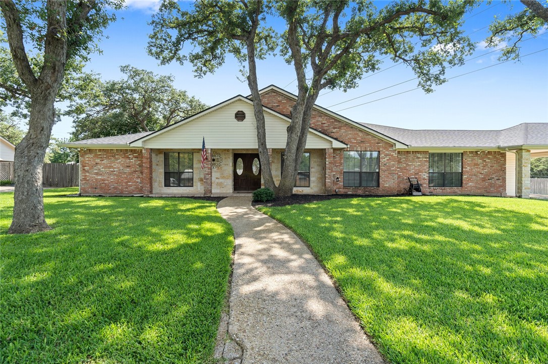 1108 Sierra Drive Woodway TX 76712