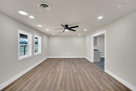 203 W Avenue K Midlothian TX 76065