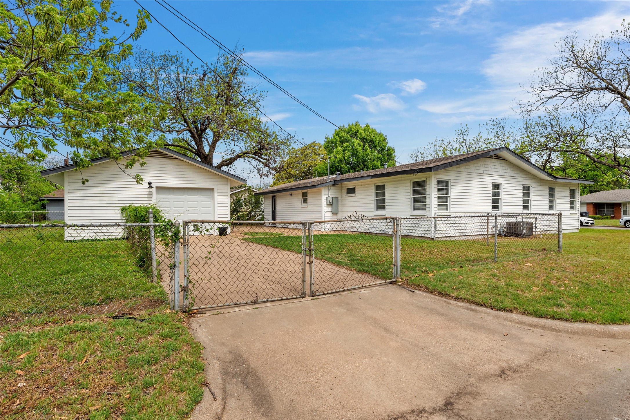 1100 N 66th Street Waco TX 76710