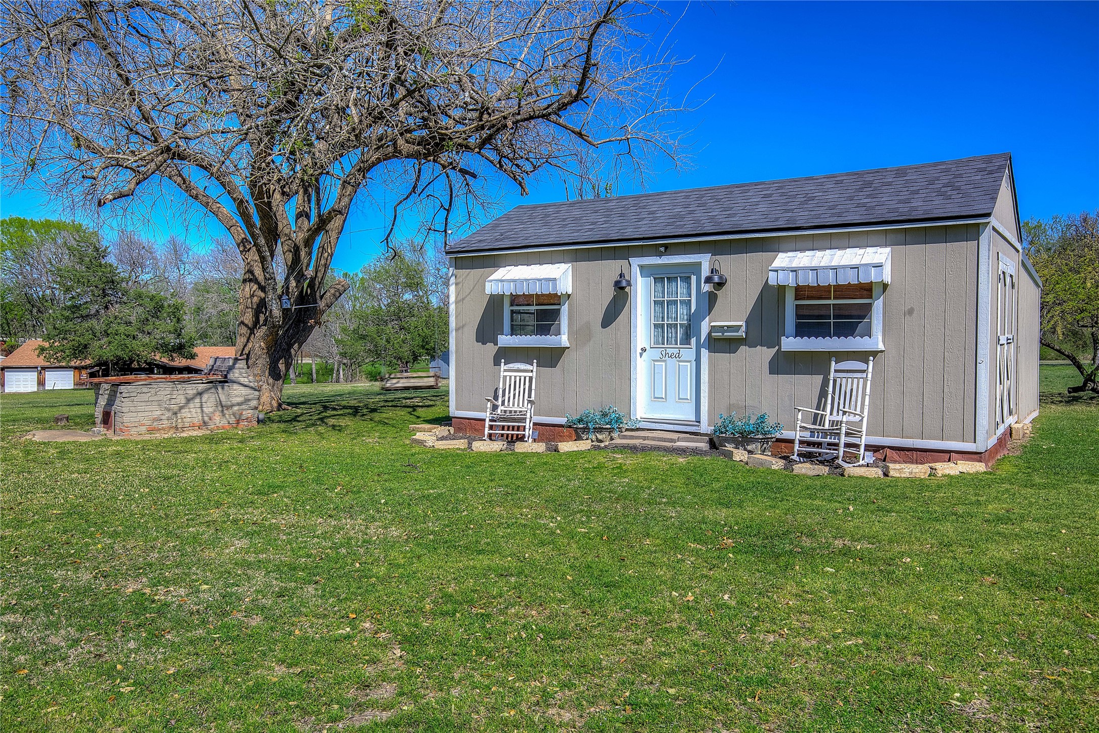 697 Tawakoni Drive East Tawakoni TX 75472