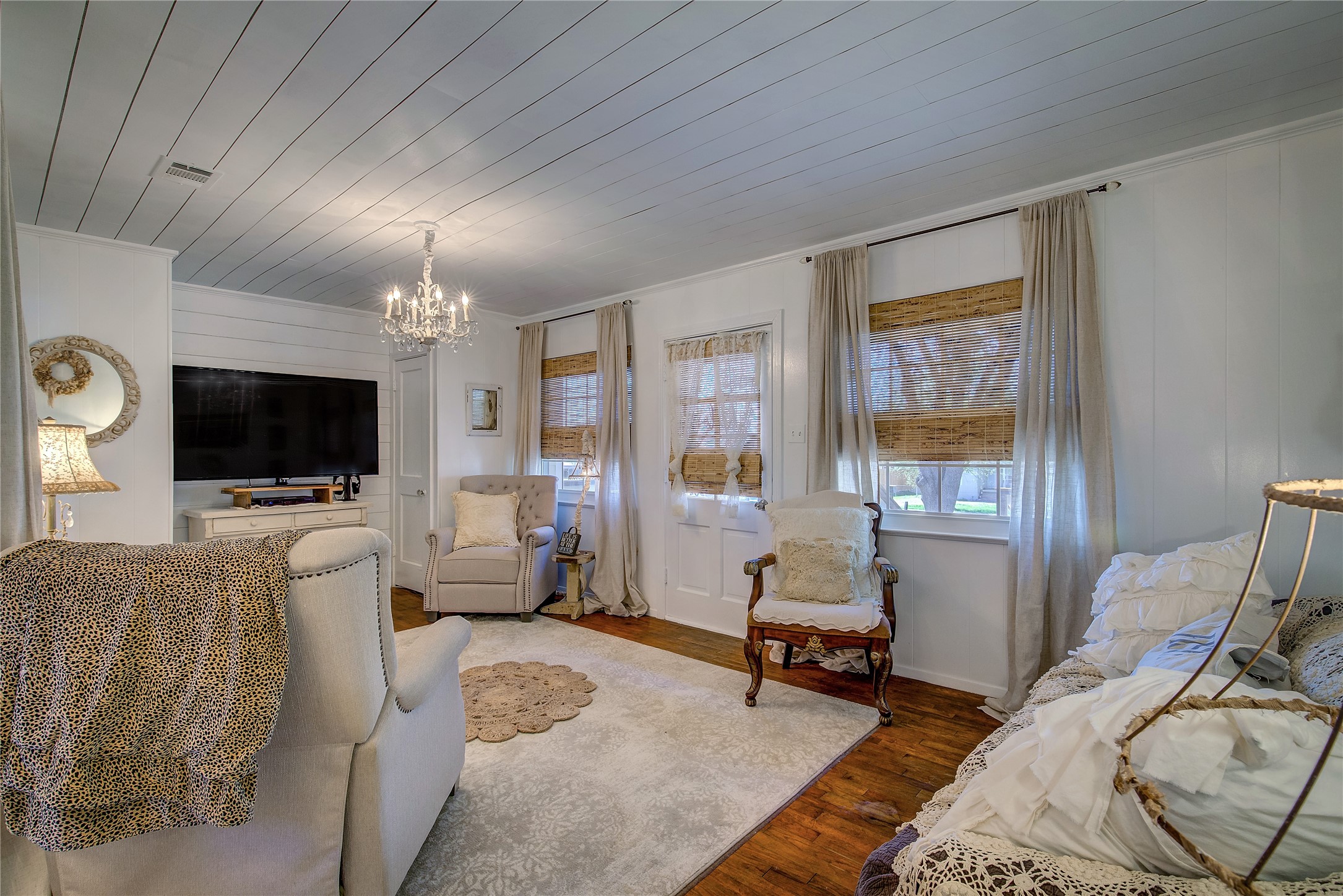 697 Tawakoni Drive East Tawakoni TX 75472