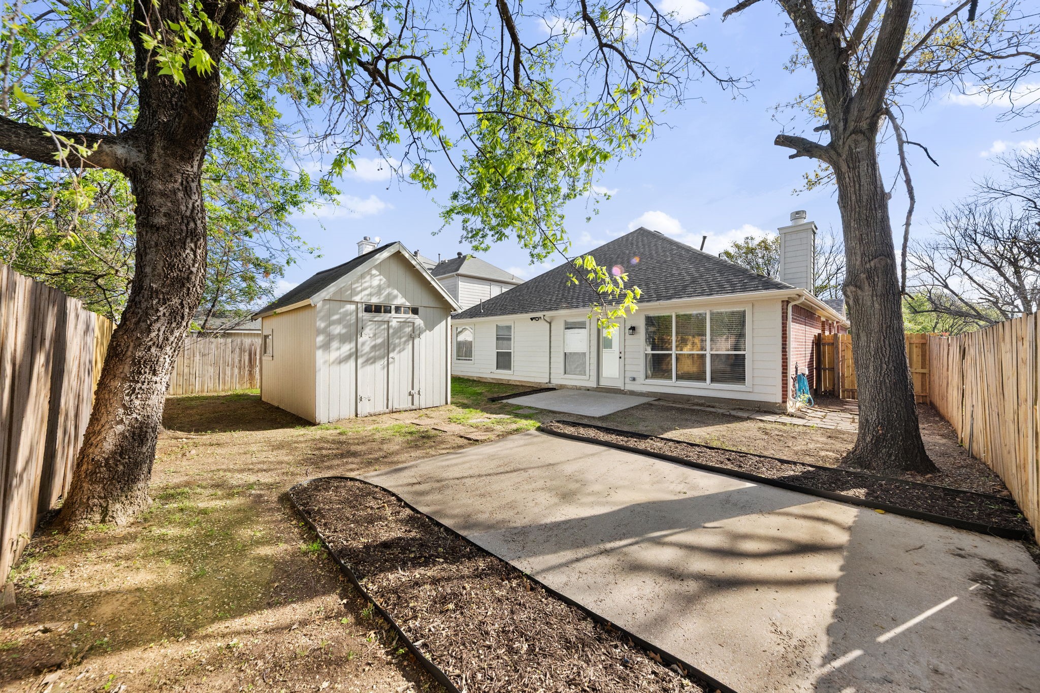814 Lake Bluff Drive Lake Dallas TX 75065