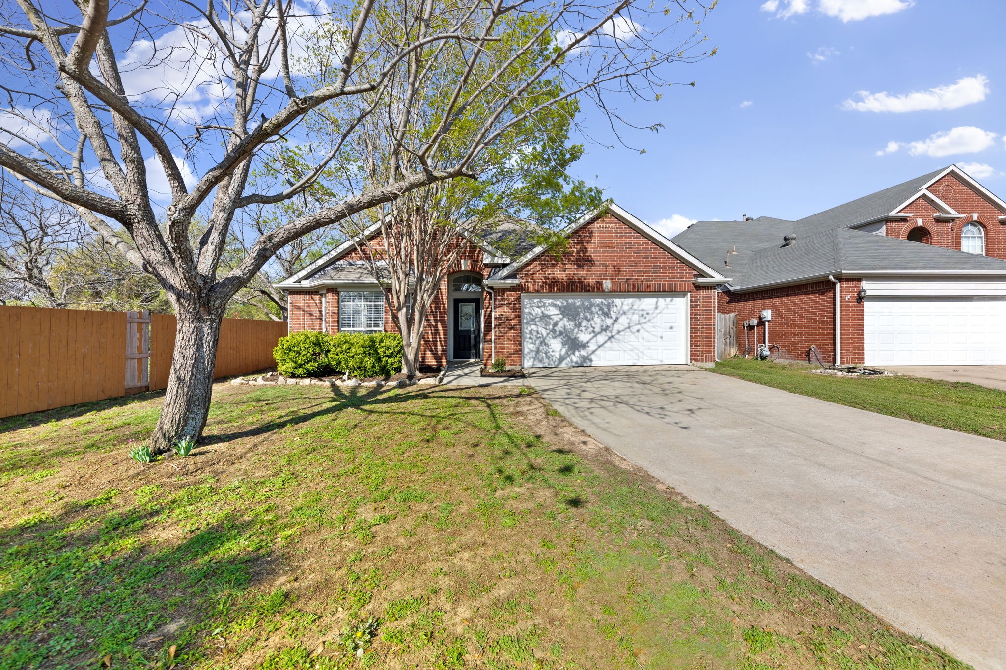 814 Lake Bluff Drive Lake Dallas TX 75065
