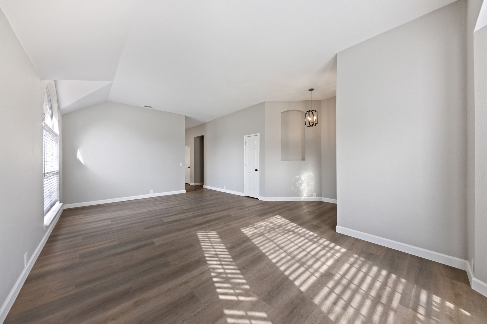 814 Lake Bluff Drive Lake Dallas TX 75065