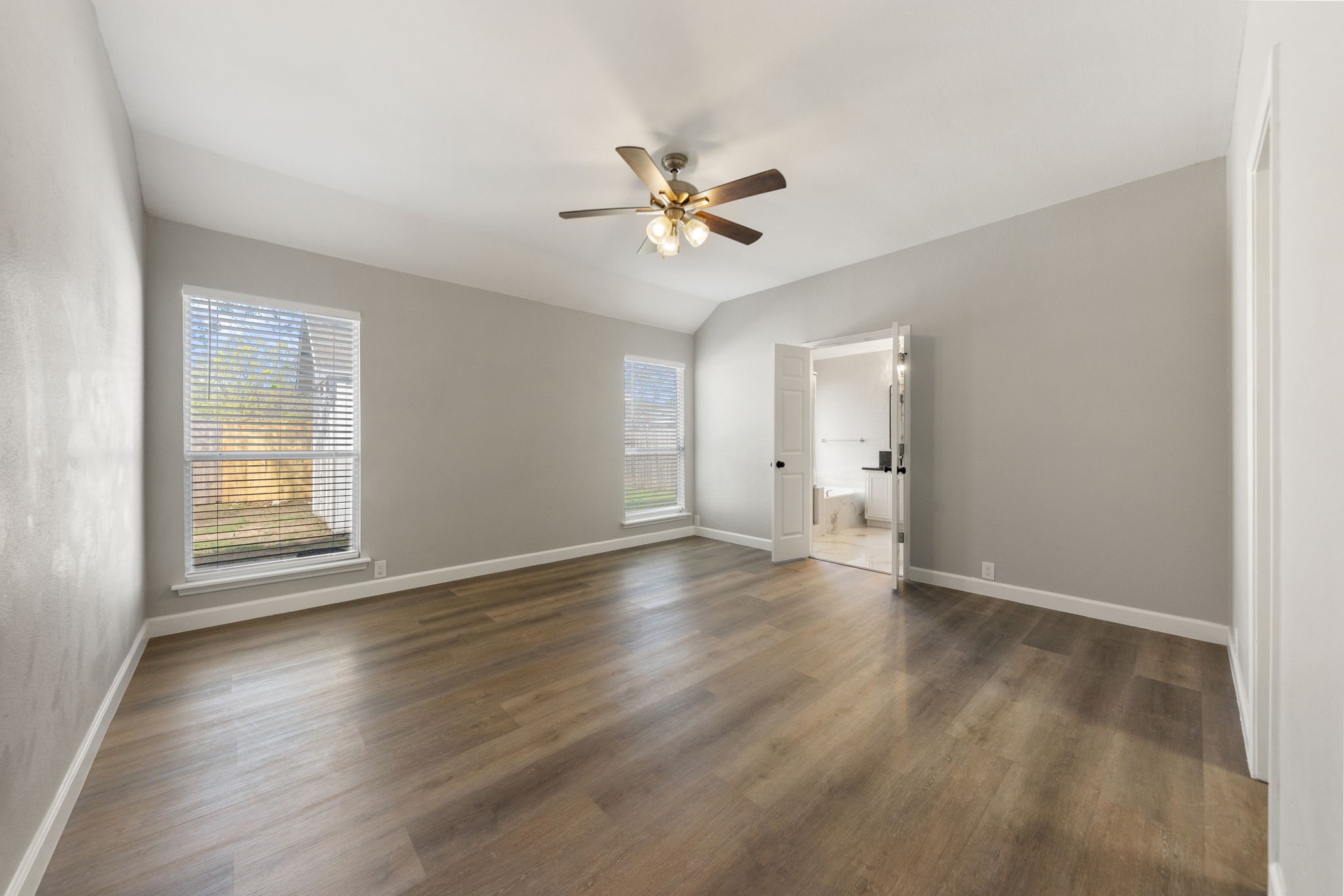 814 Lake Bluff Drive Lake Dallas TX 75065