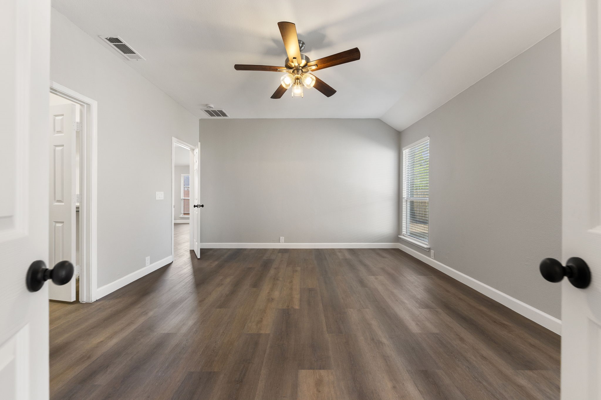 814 Lake Bluff Drive Lake Dallas TX 75065