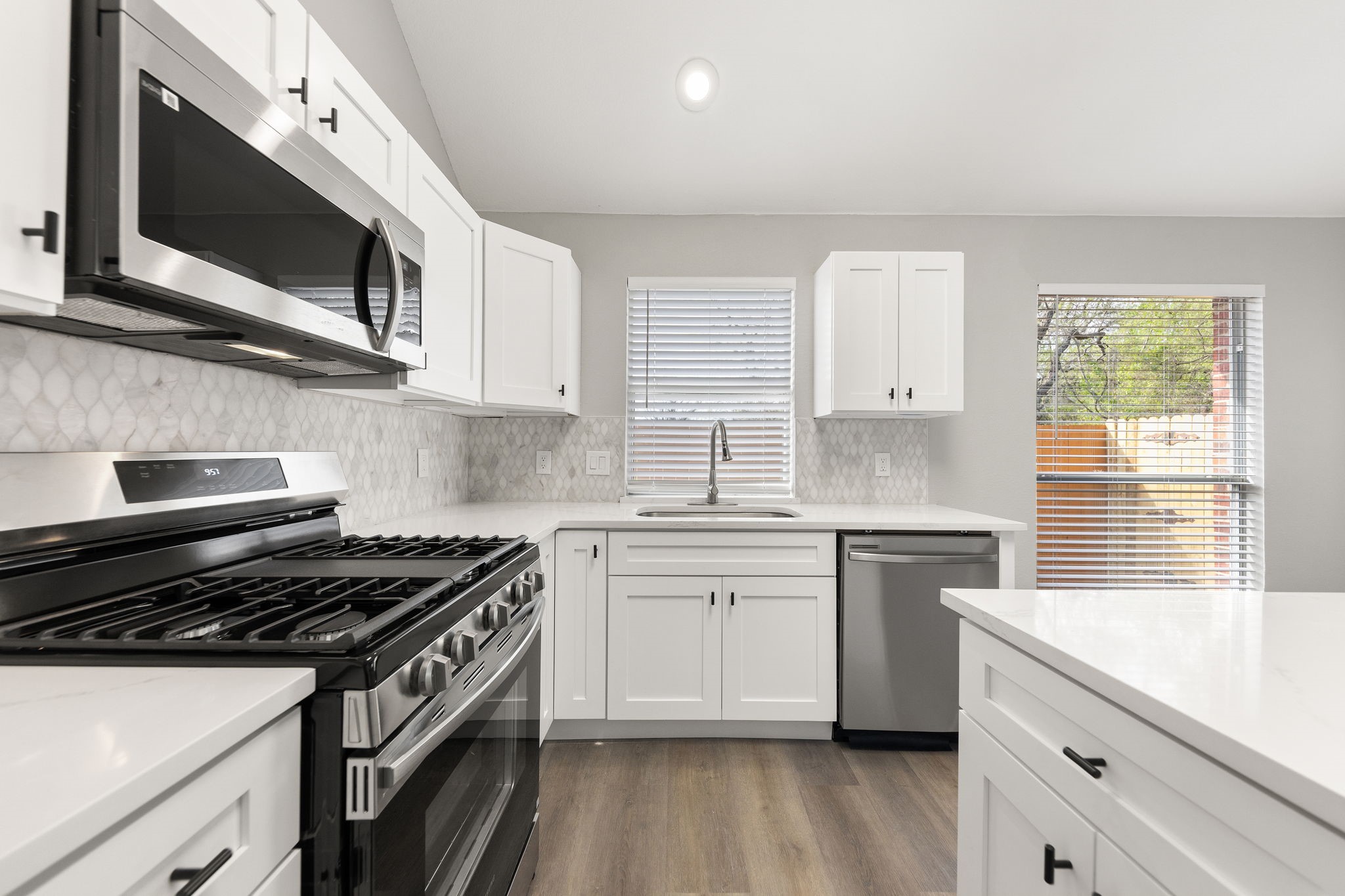 814 Lake Bluff Drive Lake Dallas TX 75065
