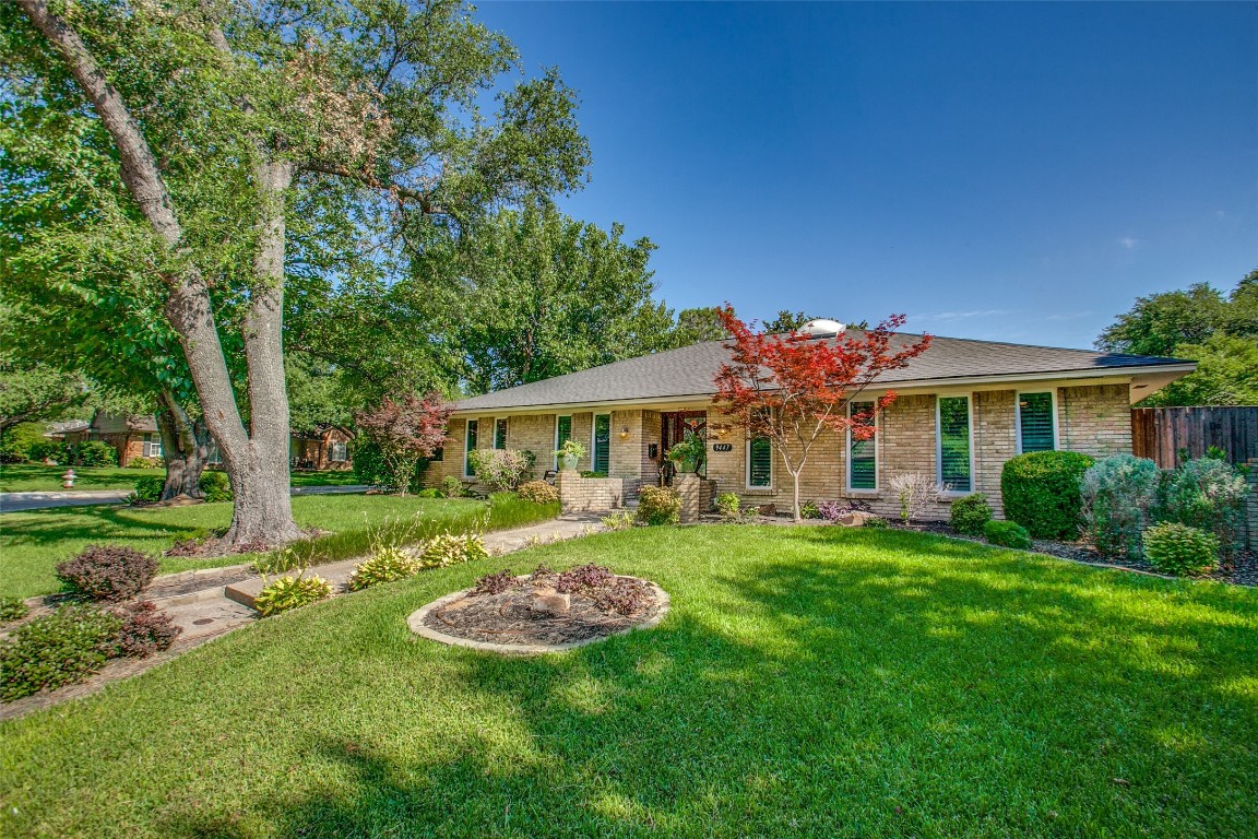9447 Heatherdale Drive Dallas TX 75243
