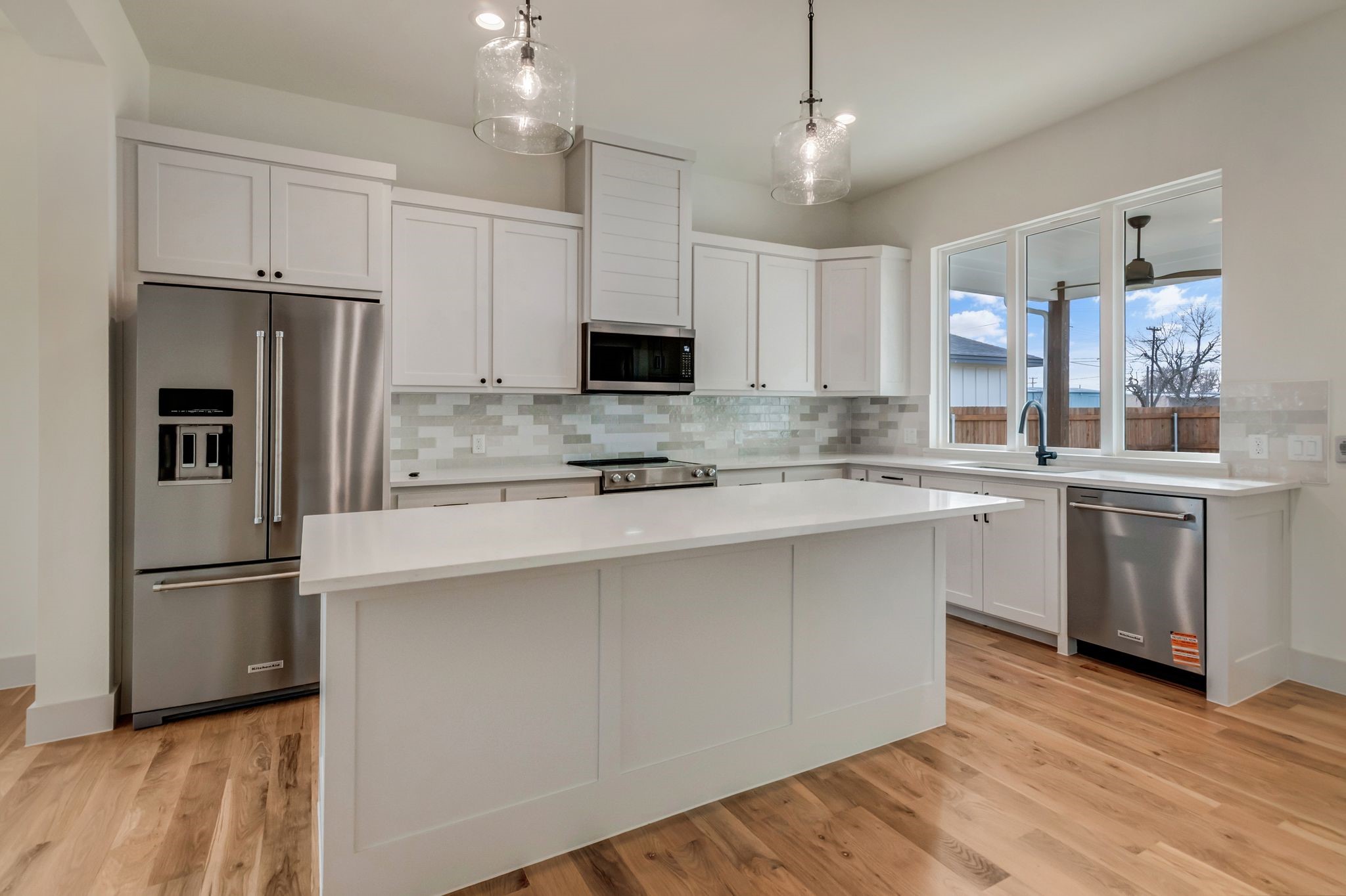 205 W 7th Street Justin TX 76247