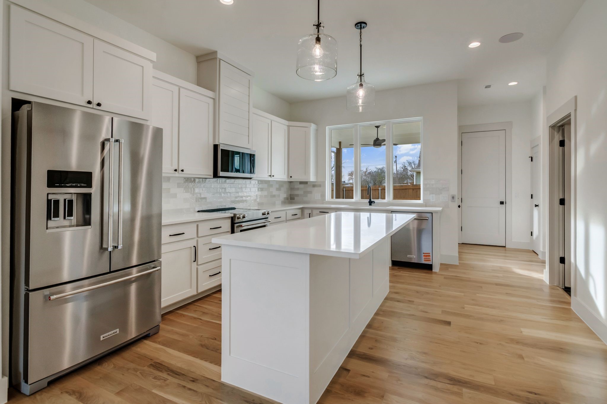 205 W 7th Street Justin TX 76247