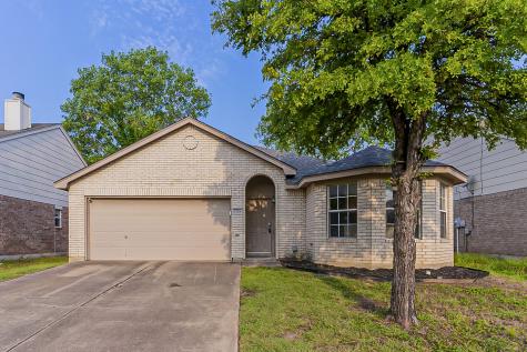 2529 Rivers Edge Drive Fort Worth TX 76118