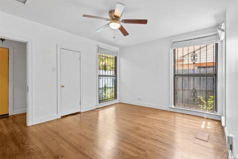 1902 Norfolk Avenue Dallas TX 75203