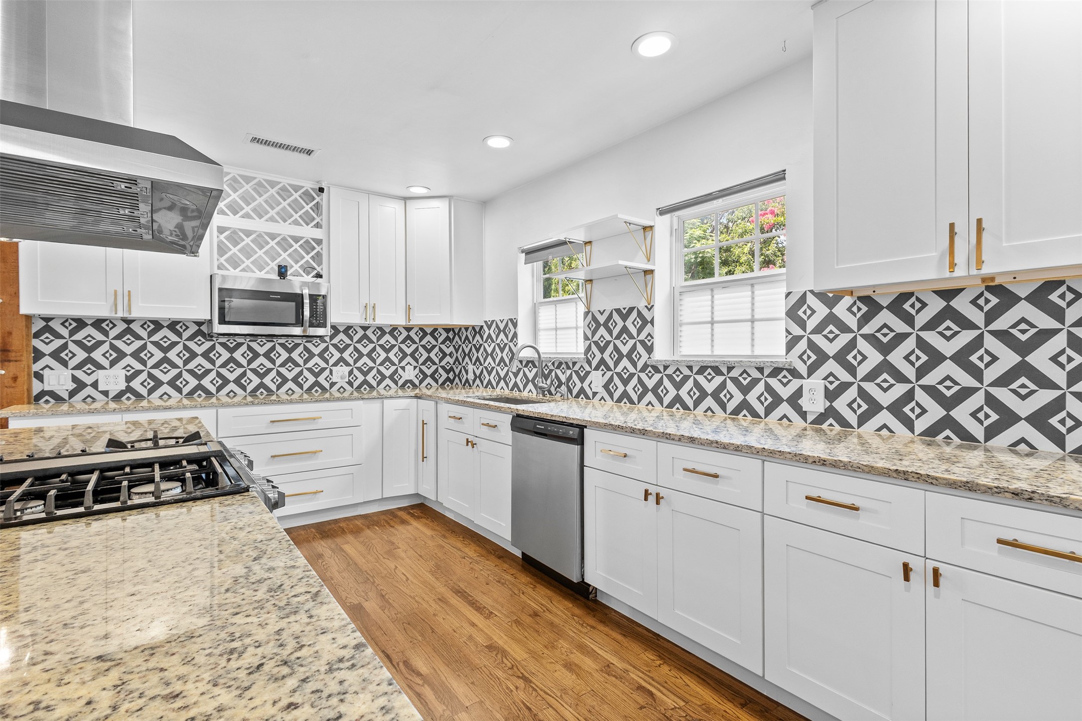 1902 Norfolk Avenue Dallas TX 75203