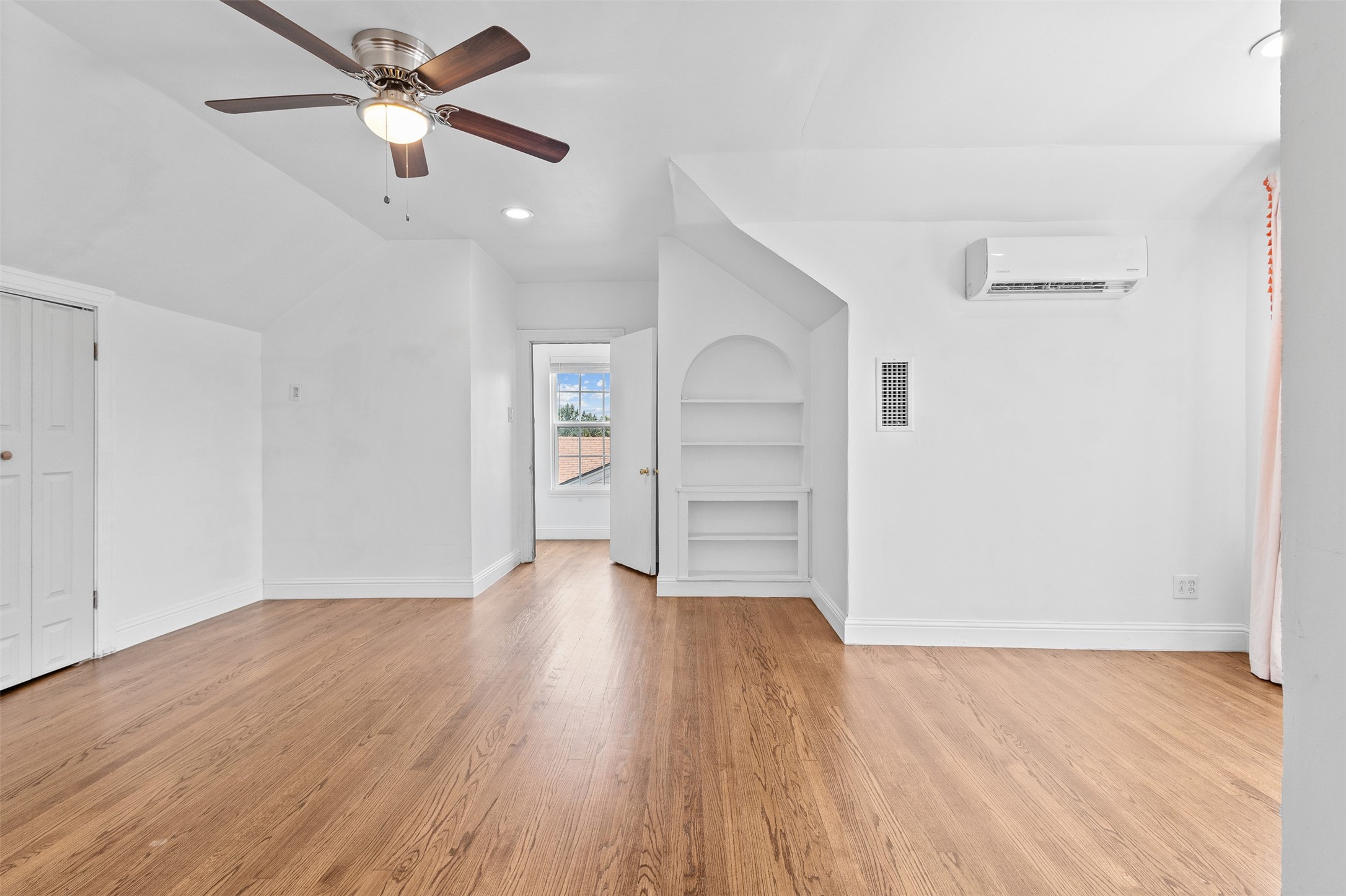 1902 Norfolk Avenue Dallas TX 75203