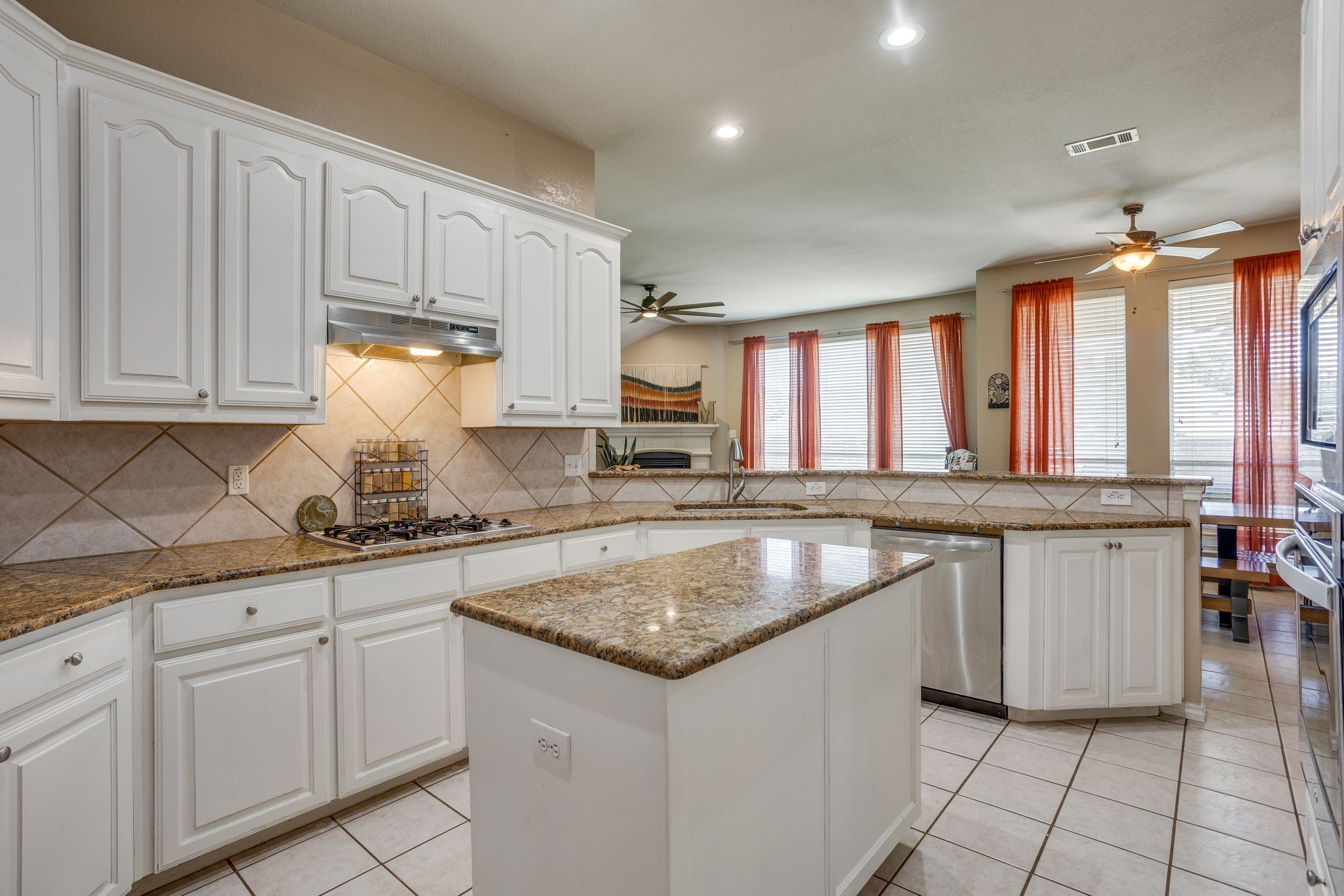 779 Little Ridge Court Burleson TX 76028