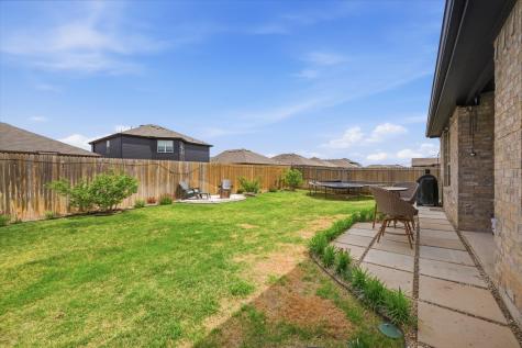 924 Ravenwood Lane Van Alstyne TX 75495